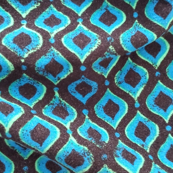 Lularoe TC leggings - Picture 3 of 3